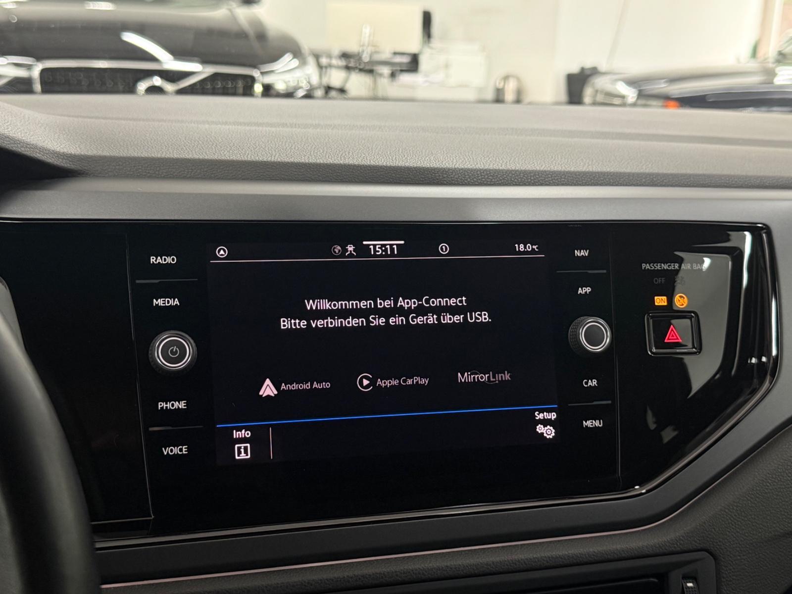 Volkswagen Taigo R-Line 1.5 TSI*SHZ*Digital-Cockpit*Kamera