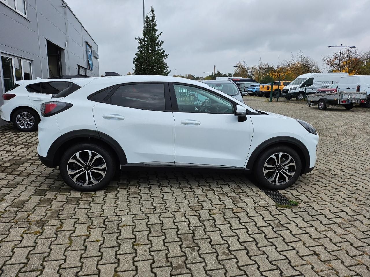 Fahrzeugabbildung Ford Puma Titanium