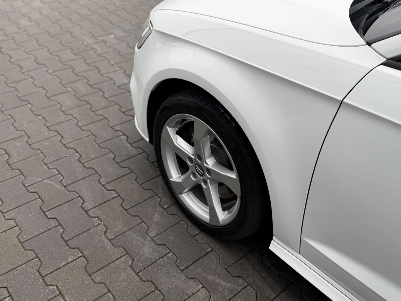 A3 Sportback 40 e-tron sport