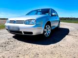 Volkswagen Golf IV 1.4L 16V Zahnriemen, Inspektion & ... - Volkswagen Golf: Iv 16