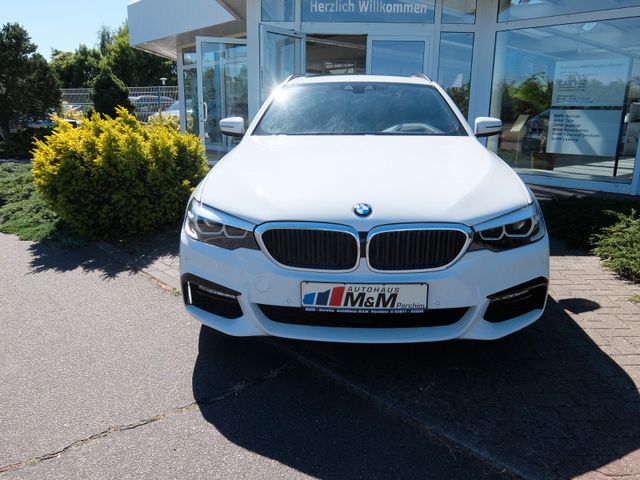 BMW 520dA Touring M Sport NAVI RFK Panorama