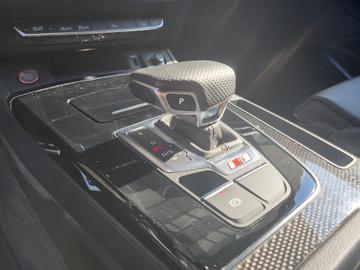 2021 AUDI SQ5 — миниатюра 24