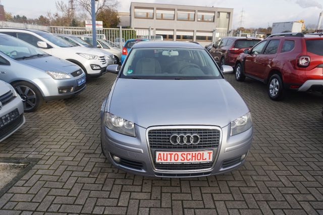 Audi A3 Sportback 1.6       KLIMAAUTOMATIK, ALUFELGEN