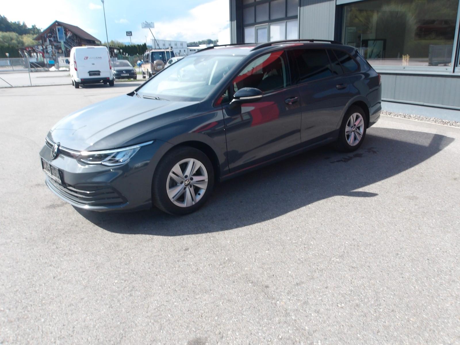 Volkswagen Golf VIII Variant Life DSG *WEBASTO*EXP. 13490*