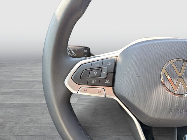 Golf VIII LIFE 1.5 TSI REAR VIEW HEAD UP NAVI AP