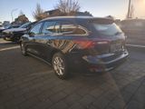 Ford Focus Automatik 1.0 EcoBoost Mild-Hybrid EU6d Ti - Ford Focus mit Benzin-Antrieb: Kombi, 1.6
