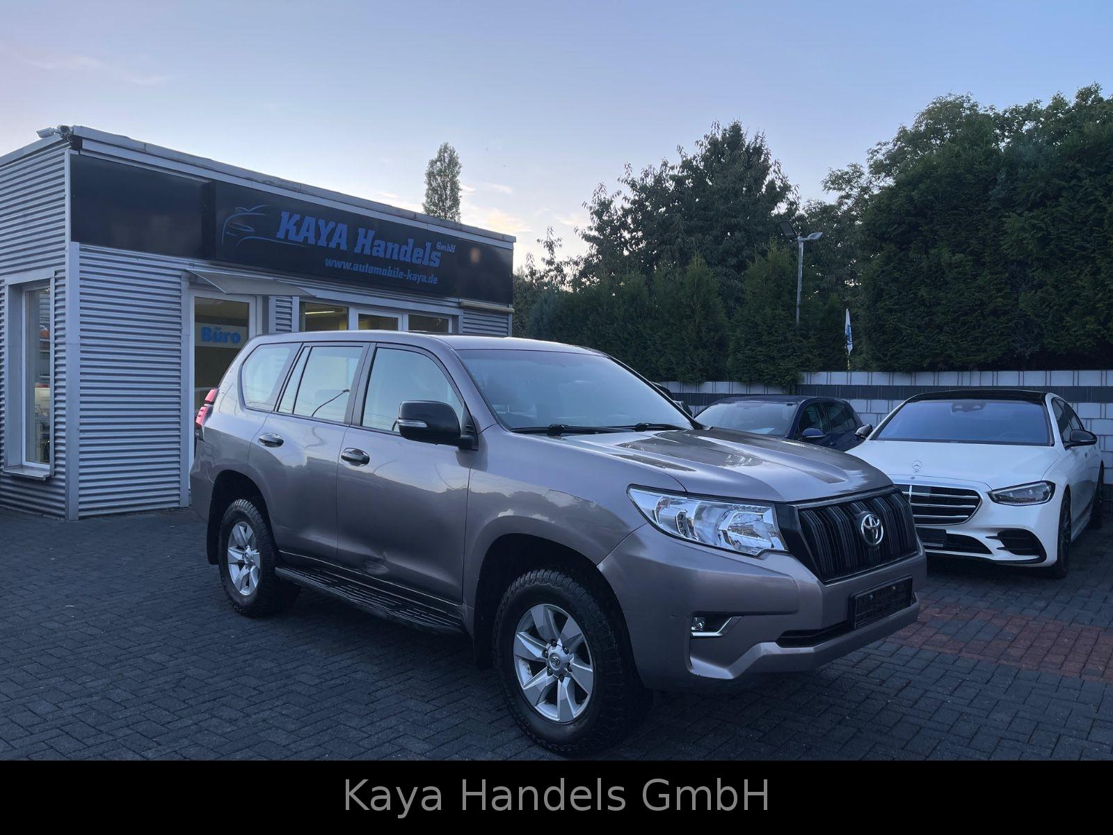 Toyota Land Cruiser Automatik*4x4*AHK*PDC
