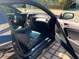 Hyundai Genesis 3.8 V6 Automatik - - Hyundai Gebrauchtwagen von 2013