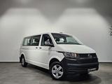 Volkswagen T6 Caravelle 2.0 TDI 9 Sitzer Lang Pdc EU6 Plus - VW T6 9-Sitzer
