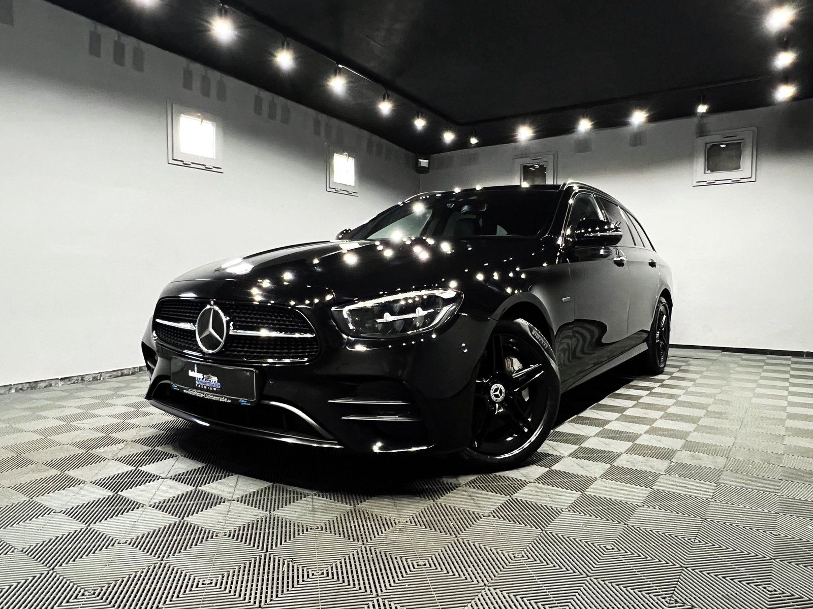Mercedes-Benz E 300 de T AMG Night Edition|5*JAHRE*GARANTIE|36