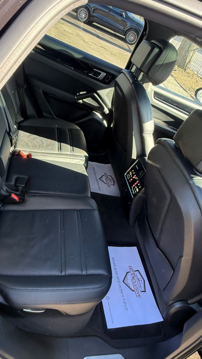 Fahrzeugabbildung Porsche Cayenne S