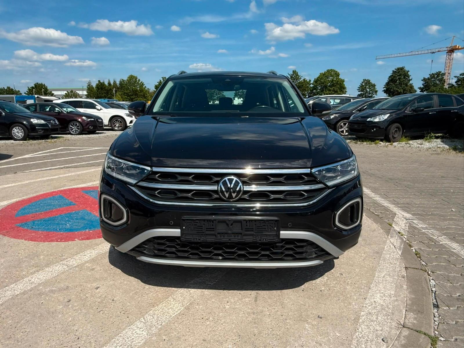 Volkswagen T-ROC 2.0 D*STYLE*XENON*MFL*KAMARA*150 PS*KEYLES
