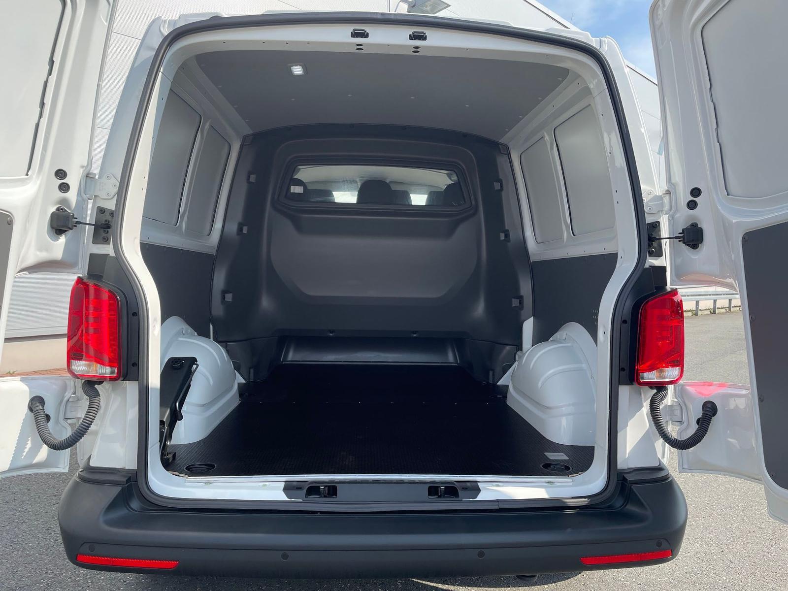 Volkswagen T6.1 Transporter MIXTO LR 2.0 TDI KLIMA PDC