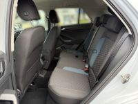 Volkswagen T-Roc 2.0 TDI IQ.DRIVE AHK WKR KAMERA SITZHZG LM - Image