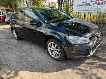 Volkswagen Golf - 2