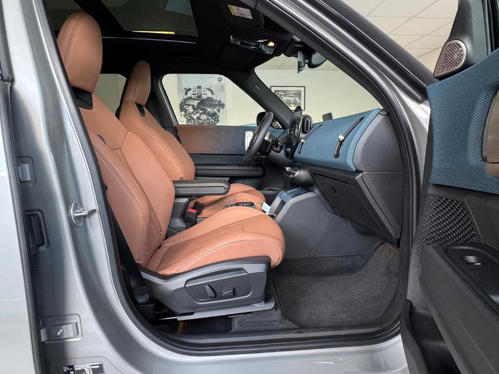 MINI Cooper C Countryman