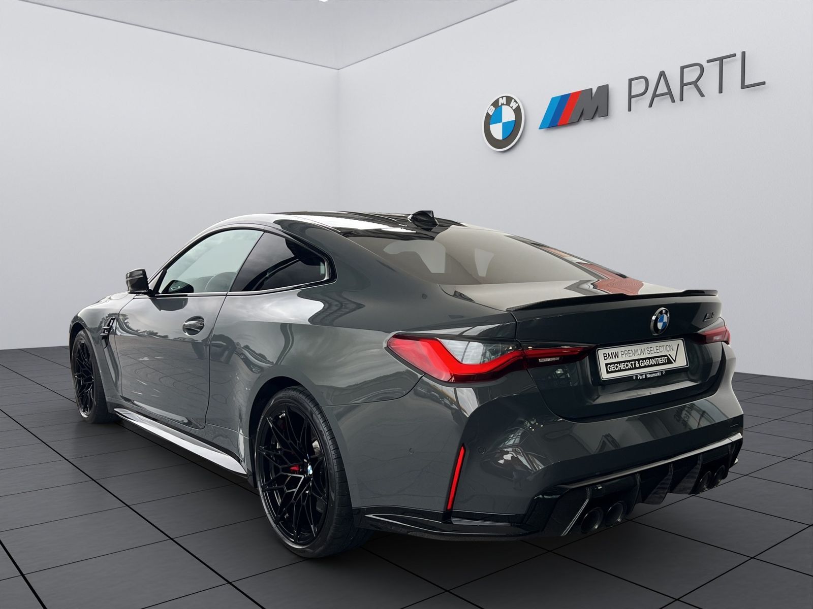 BMW M4 Competition M-xDrive M-DriversP. Laser ACC imagem 3