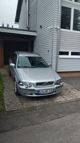 Volvo V40 2.0T - - gebrauchte Volvo V40 aus dem Jahr 2001