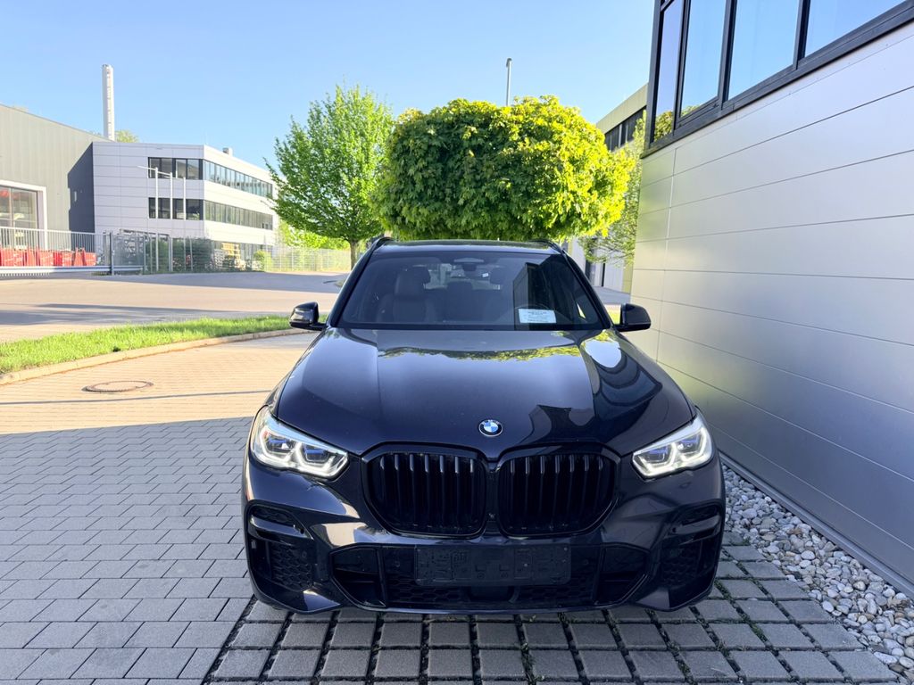 Image of BMW X5