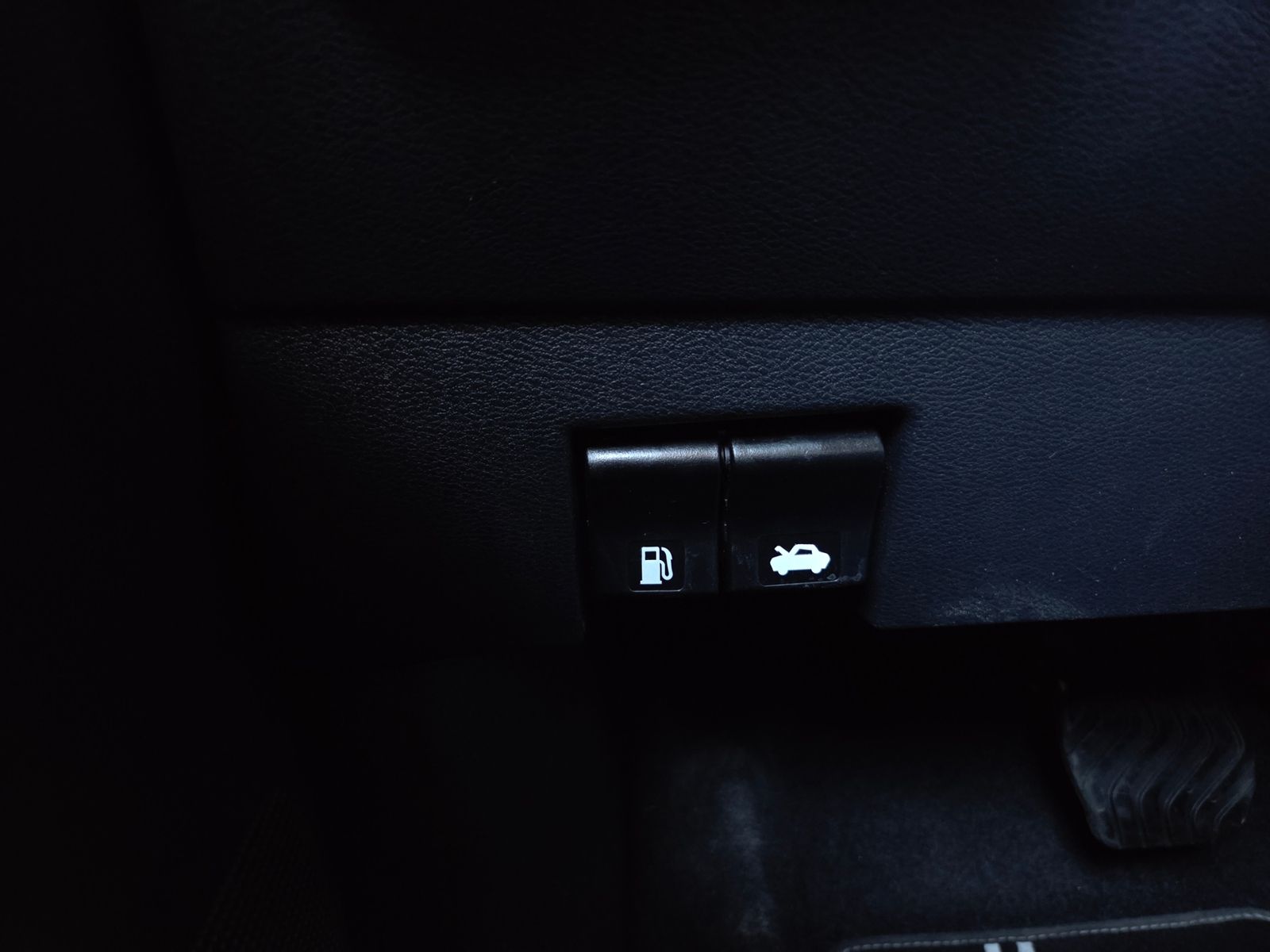 Fahrzeugabbildung Nissan Micra N-Sport Aut. BOSE KLIMA RFK SHZ ALU