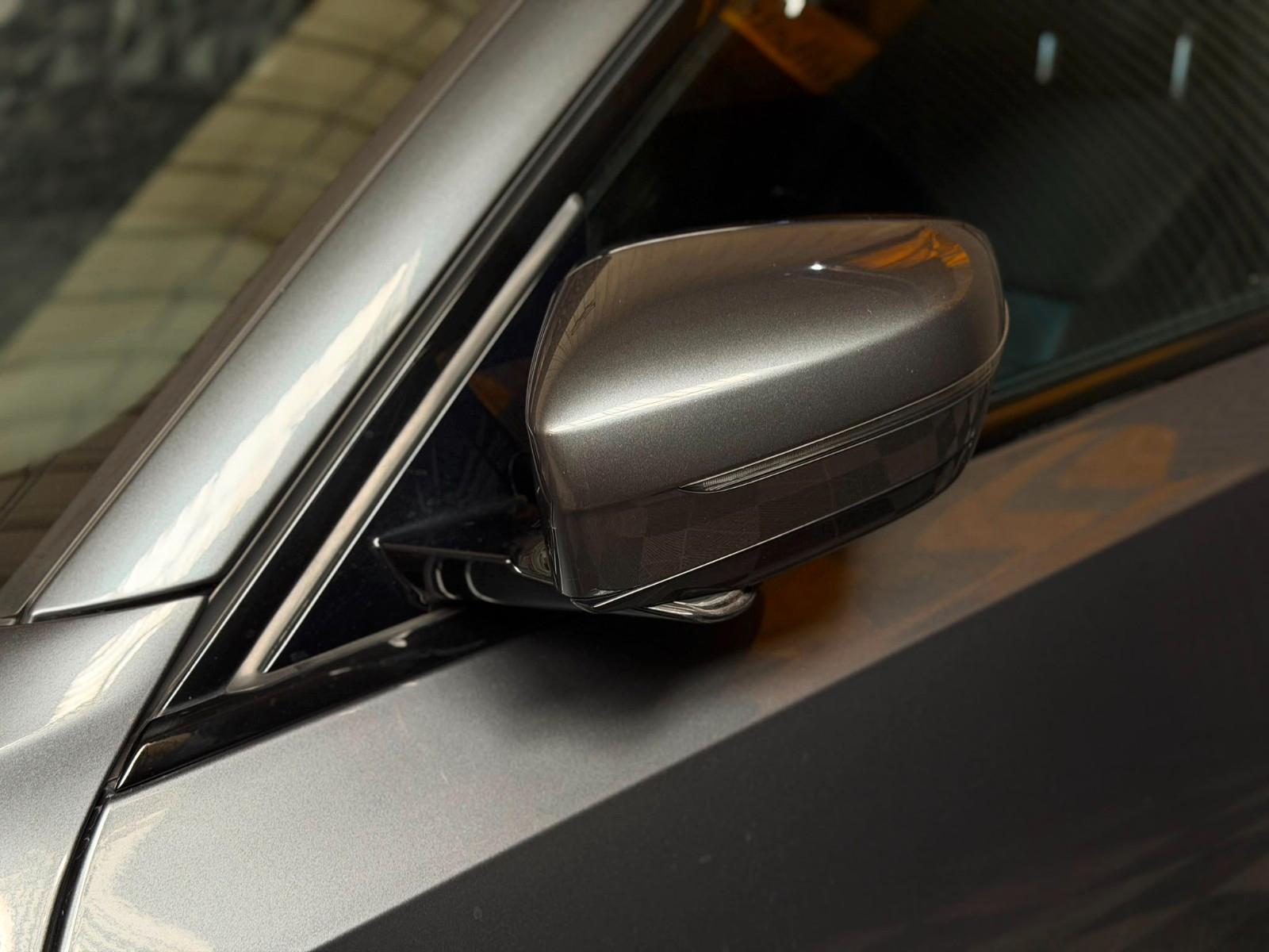 BMW 330i Touring M-Paket