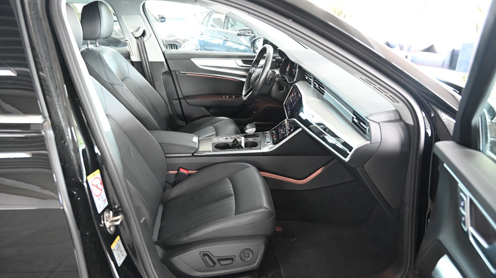 Audi A6 Lim. 45 TFSI quattro design HUD STANDHZG foto 24