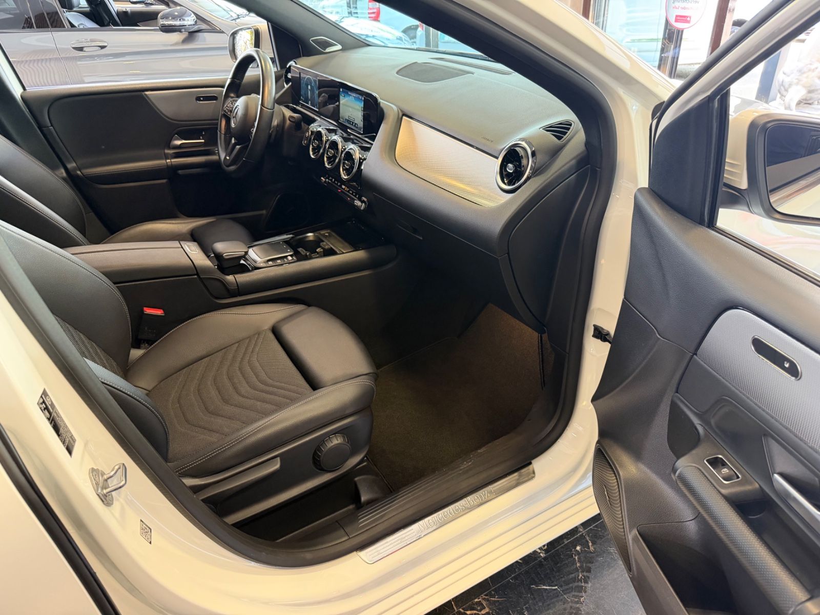 Mercedes-Benz B 200 d AUTOMATIK!! 48tKM!! foto 16