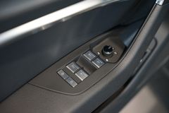 AUDI A6 Avant 45 TFSI quattro | S line | B&O | AHK AUDI A6 Avant 45 TFSI quattro | S line | B&O | AHK