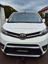 Toyota Proace (Verso) 2,0-l-D-4D 130kW L2 Shuttle C... - gebrauchte Toyota Proace (Verso) aus dem Jahr 2019