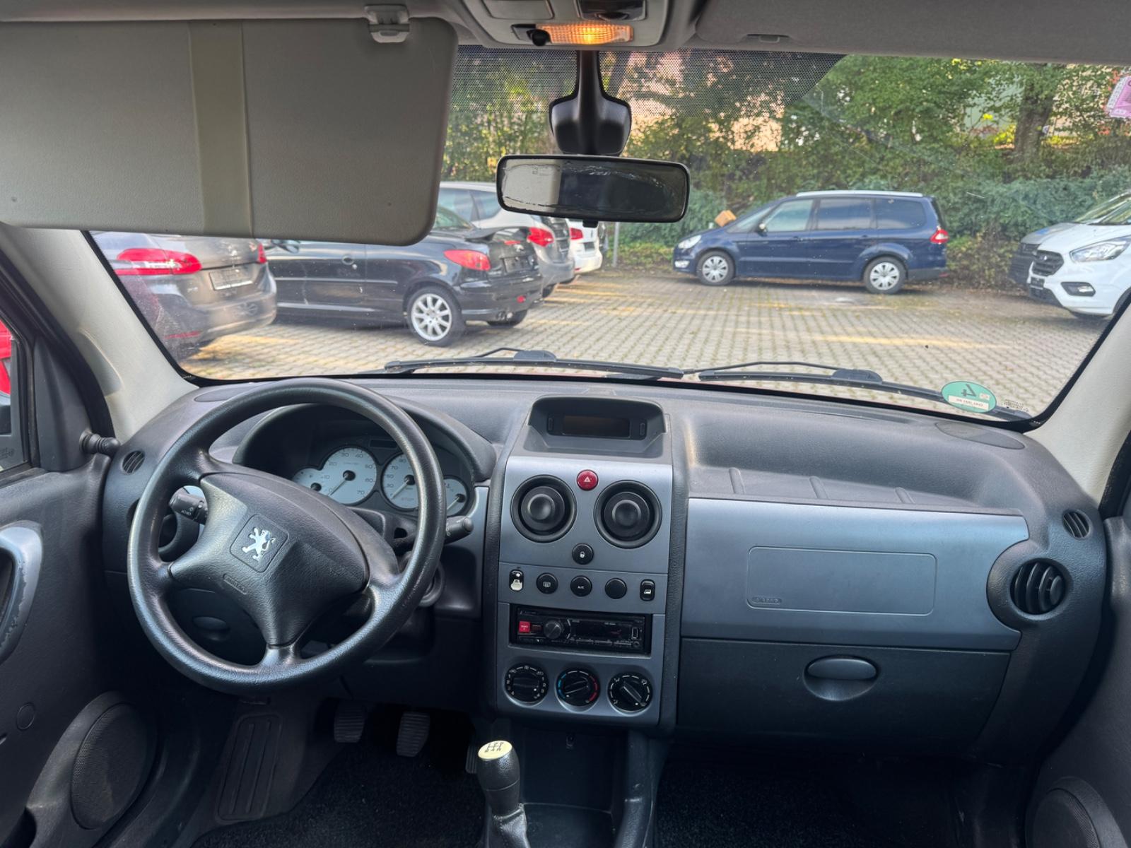 Peugeot Partner  1,6 Tendance Kombi TÜVbis 2028 TIPTOP
