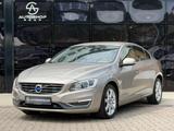 Volvo S60 Lim. Summum 1-HAND/LEDER/SHZ - Volvo S60 mit Diesel-Antrieb: Limousine
