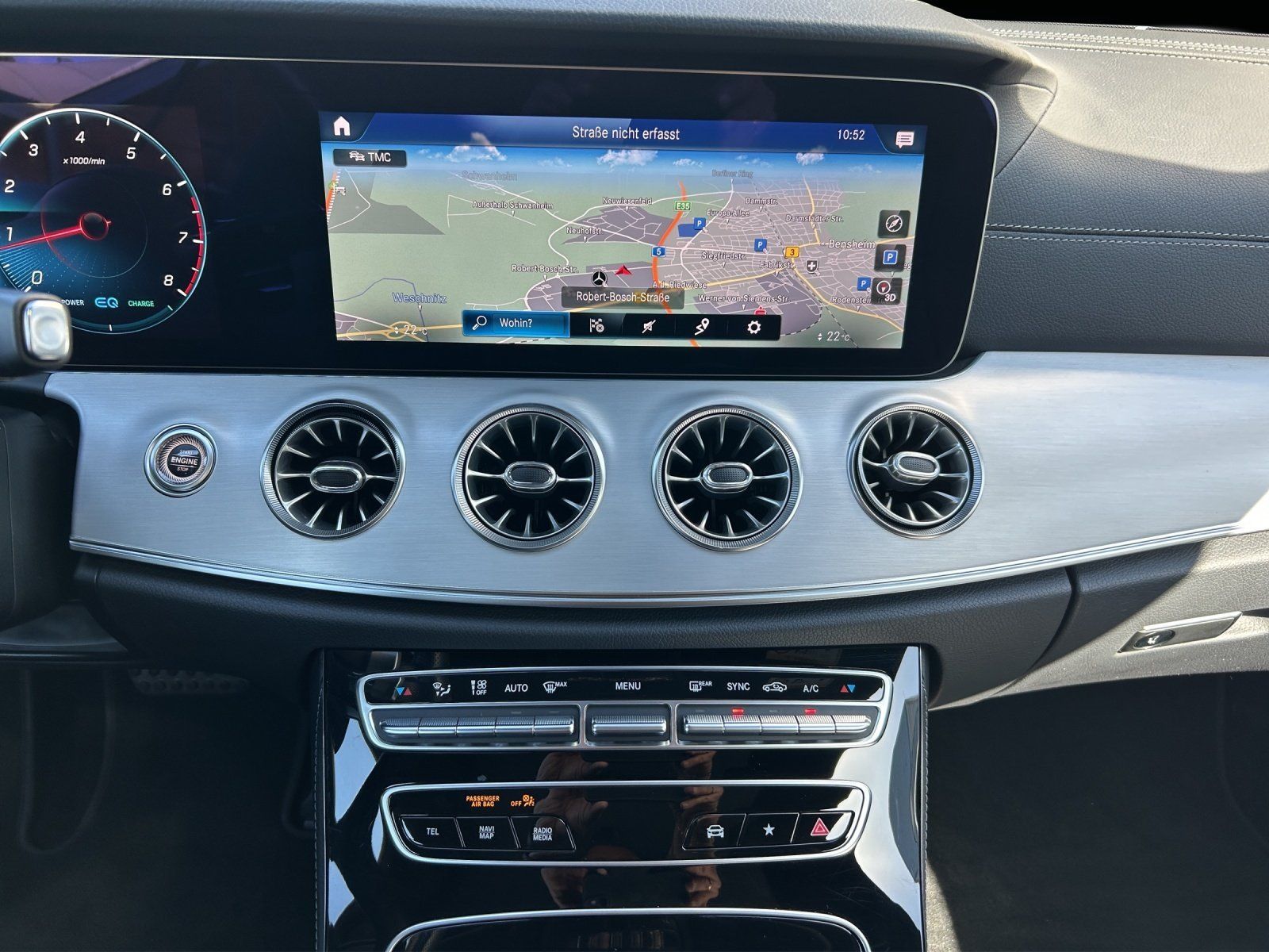 Fahrzeugabbildung Mercedes-Benz E 450 AMG Line 4Matic 9G-Tronic/LED/ACC/360°/NAV