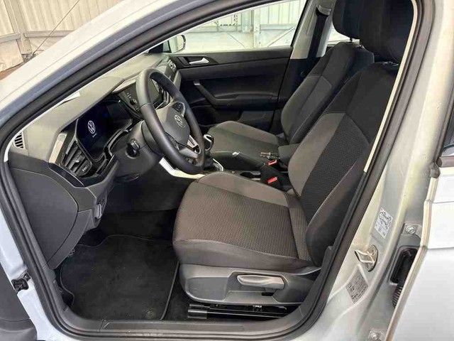 Fahrzeugabbildung Volkswagen Polo VI Life 1.0TSI LED Klima PDC vorn und hint