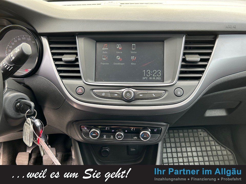 Fahrzeugabbildung Opel CROSSLAND X 1.2T LED+CARPLAY+ALU+SHZ+KAMERA+PDC+