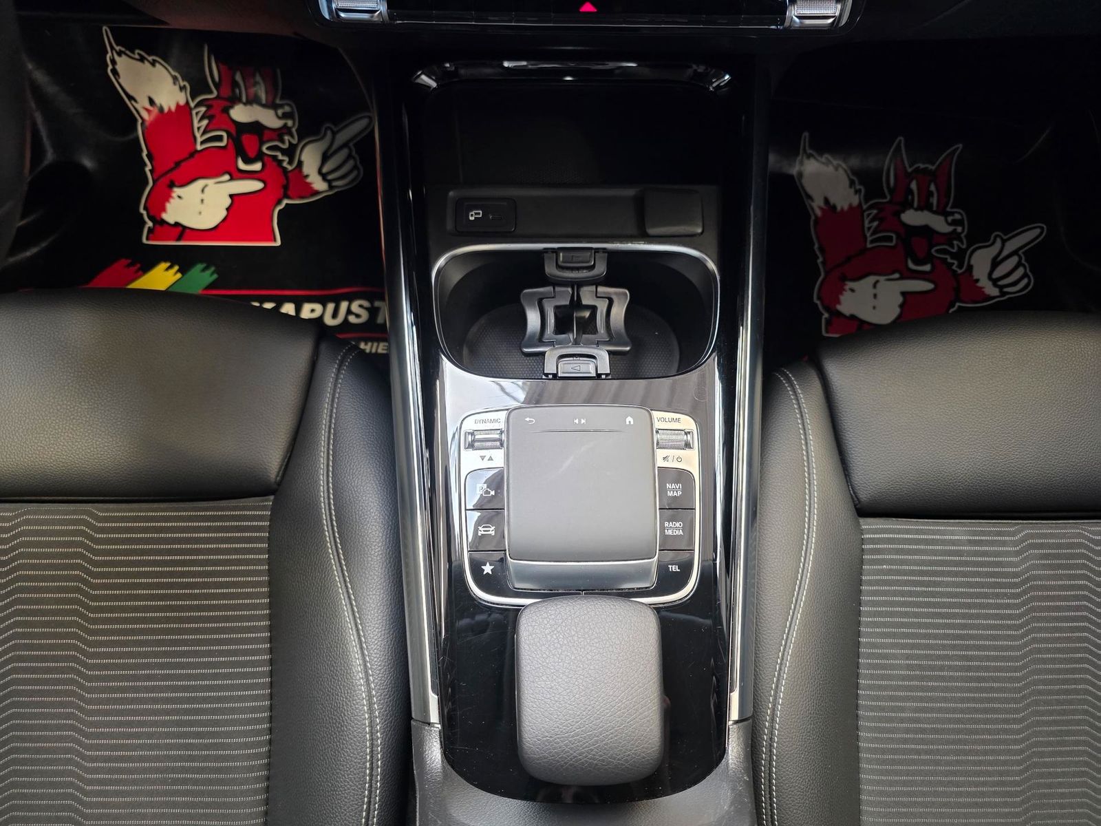 Fahrzeugabbildung Mercedes-Benz B250 Autom. /LED/Navi/StandHz/Park-As/Ahk