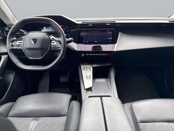Peugeot 408 - 10