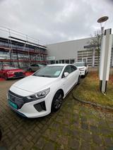 Hyundai IONIQ , 1,6 GDI Style Plug-In Hybrid - Hyundai IONIQ von privat