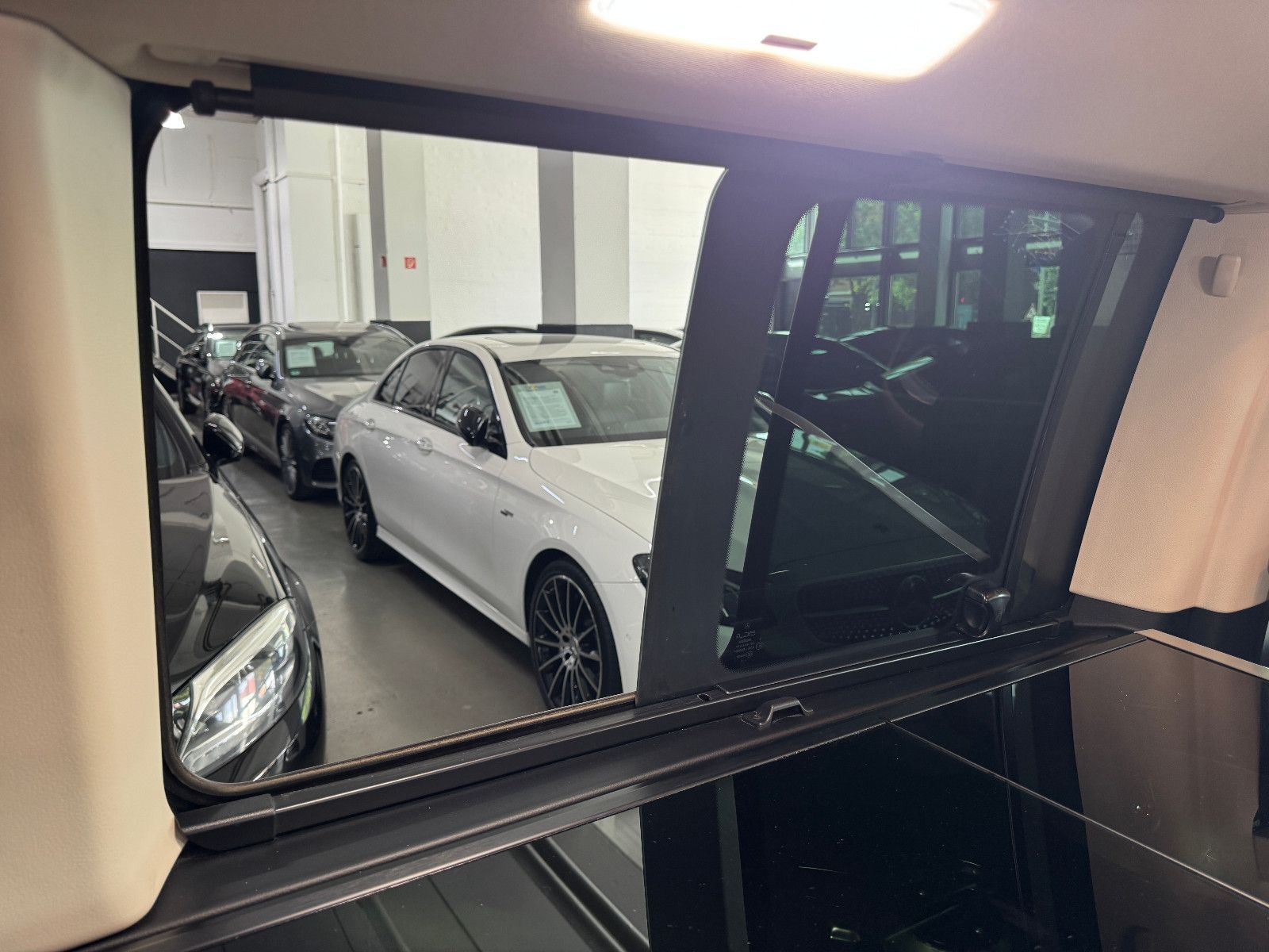 Fahrzeugabbildung Mercedes-Benz V 220 d 9GT MARCO POLO SPORTPAKET AHK LED MBUX+