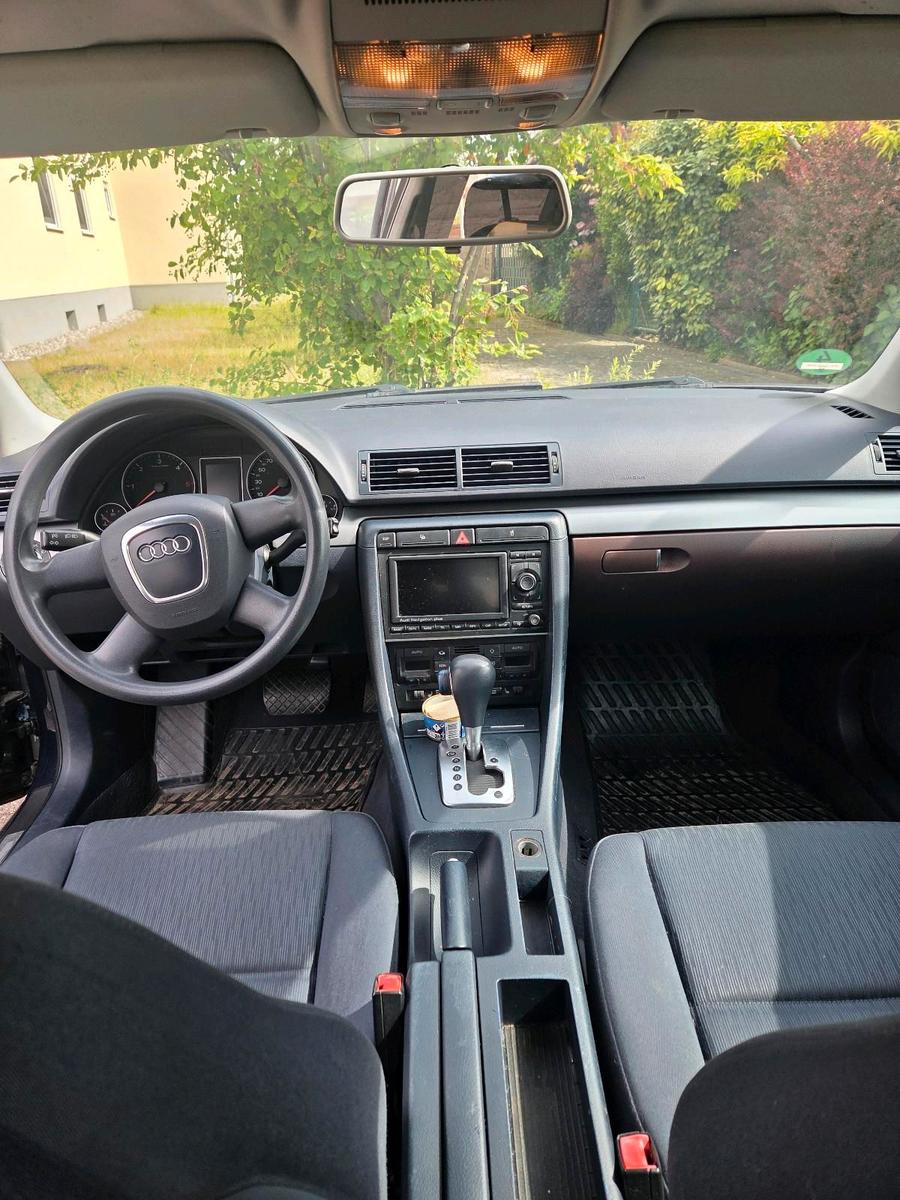 Audi A4 2005 — photo 5