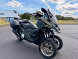 Kymco CV3 550i ABS Mattgrün | Top Zustand | Wenig KM - KYMCO MOTORRAD