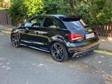 Audi S1 quattro 2,0 TFSI Gen. 3 A1 Navi Bo... - Audi quattro