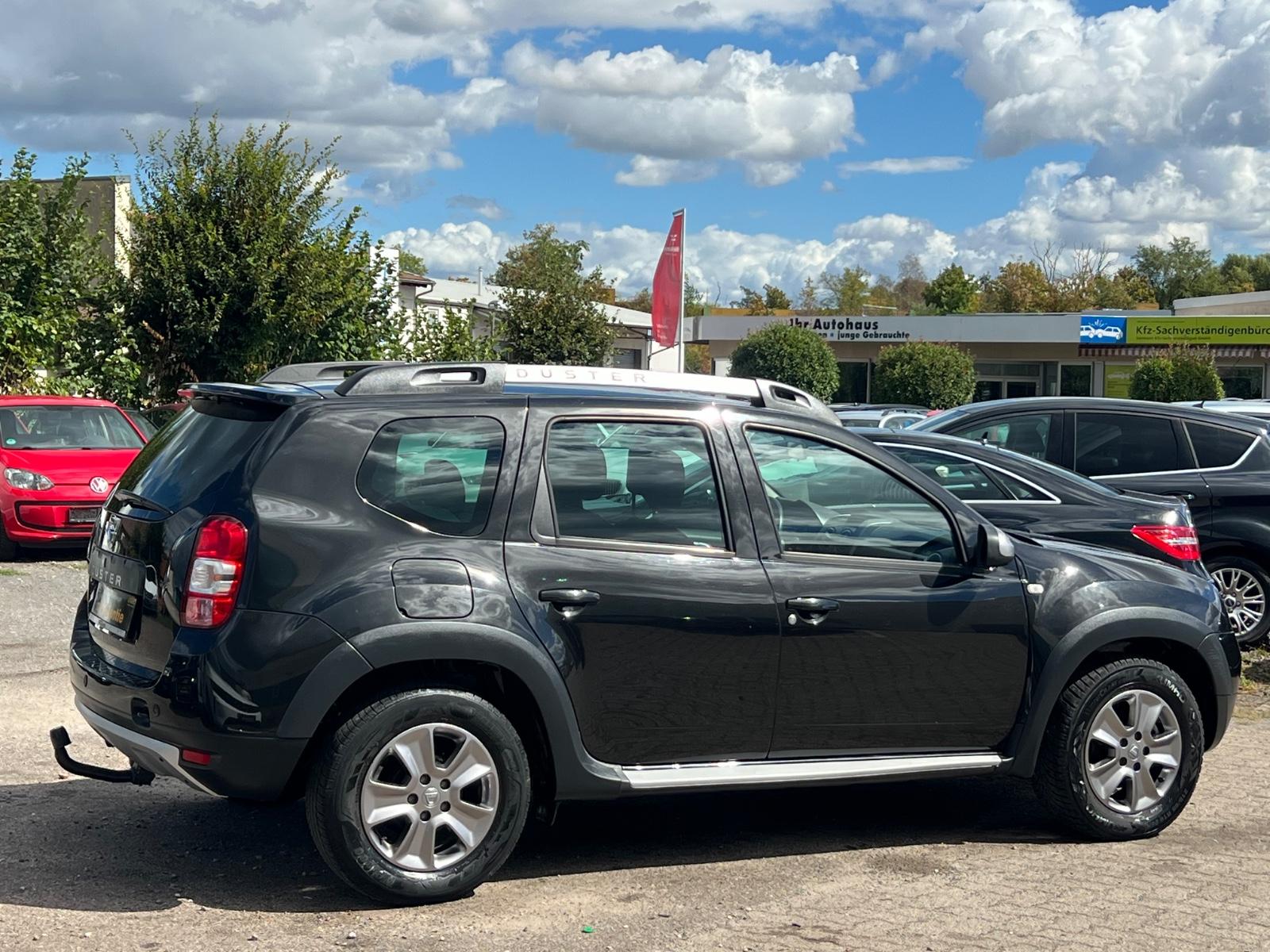 Dacia Duster 2014 — interior