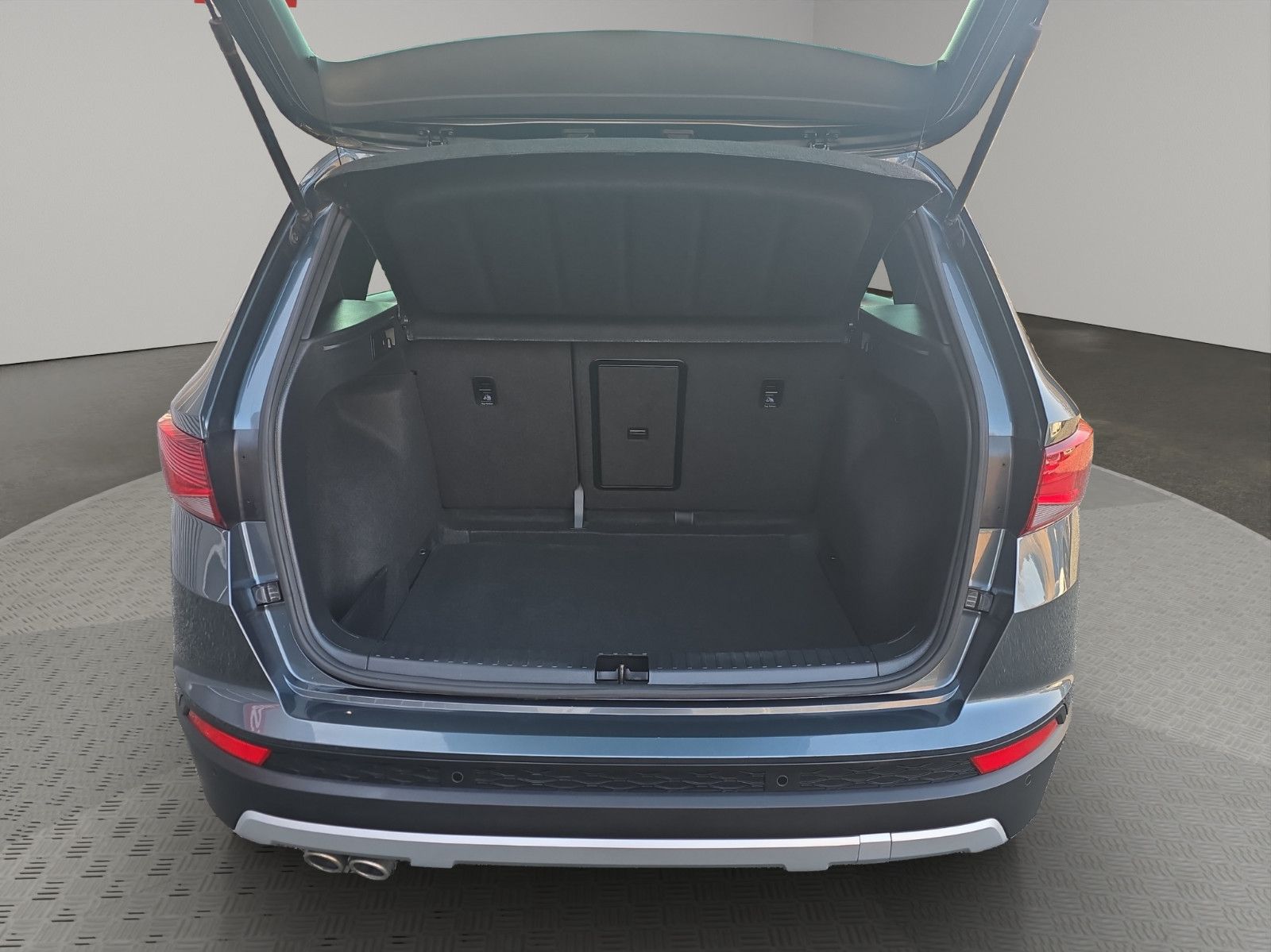 Fahrzeugabbildung SEAT Ateca Xcellence+LED+Navi+PDC+Kamera+AHK
