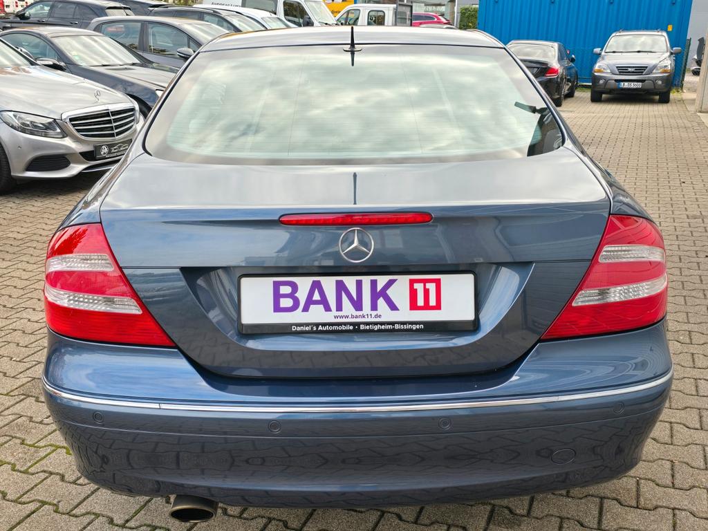 Mercedes-Benz CLK 320