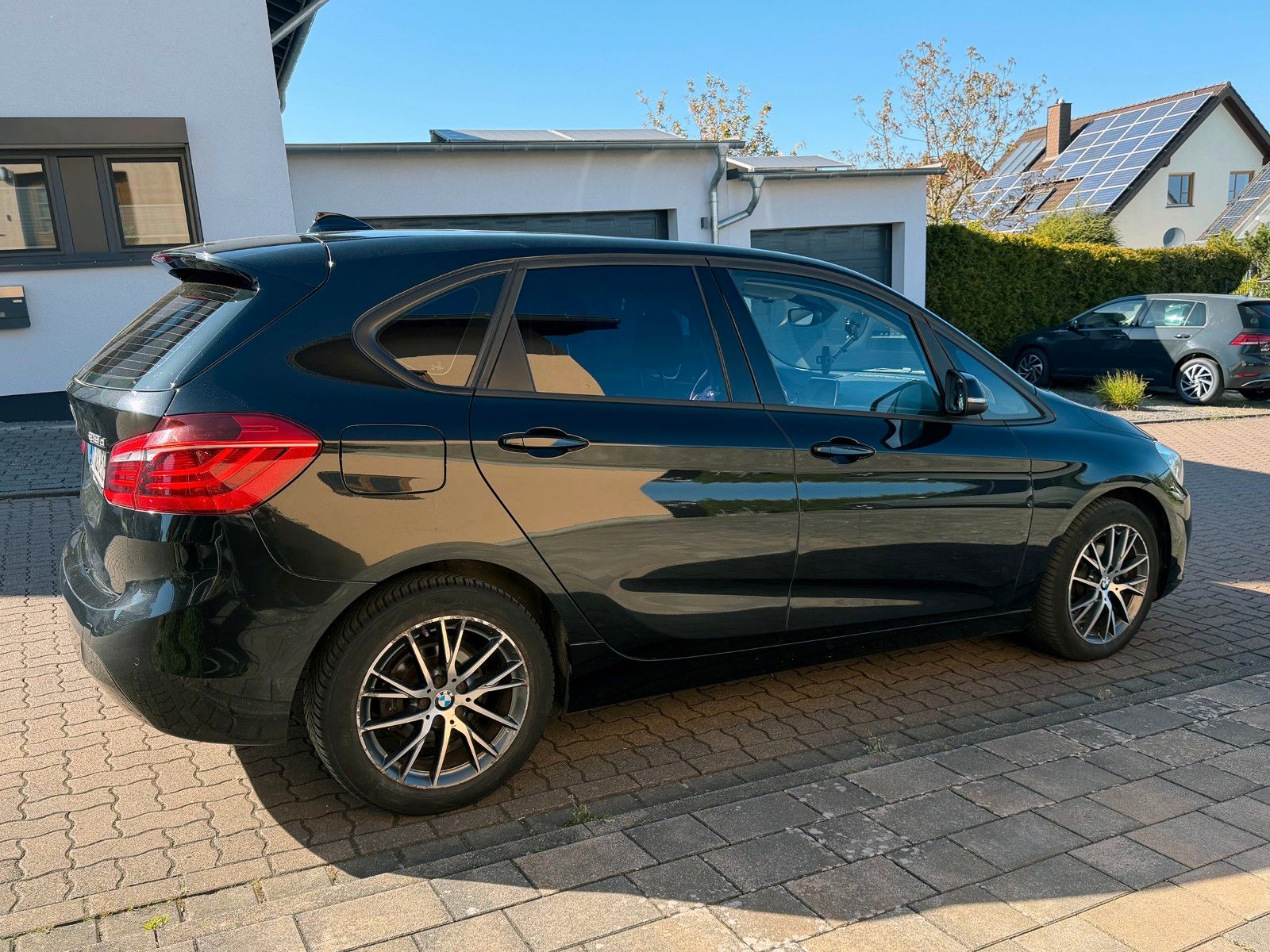 BMW 218 Active Tourer 218d Advantage Advantage