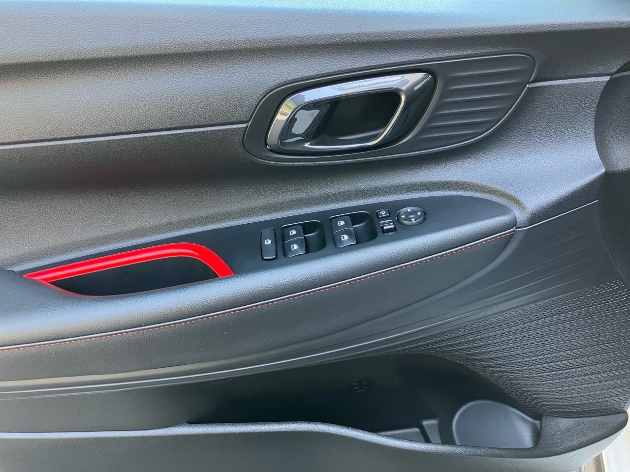 Fahrzeugabbildung Hyundai i20 N-LINE LED*KAMERA*NAVI*CARPL*TEMP*SPURH*USB*