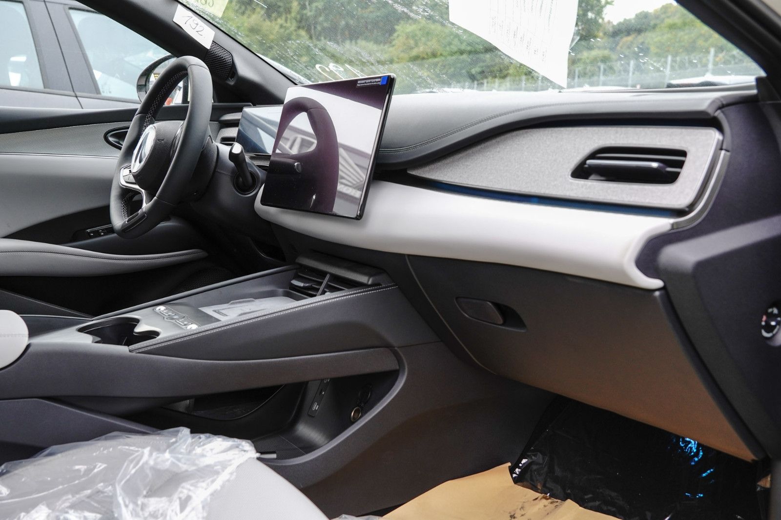 BYD SEAL 6