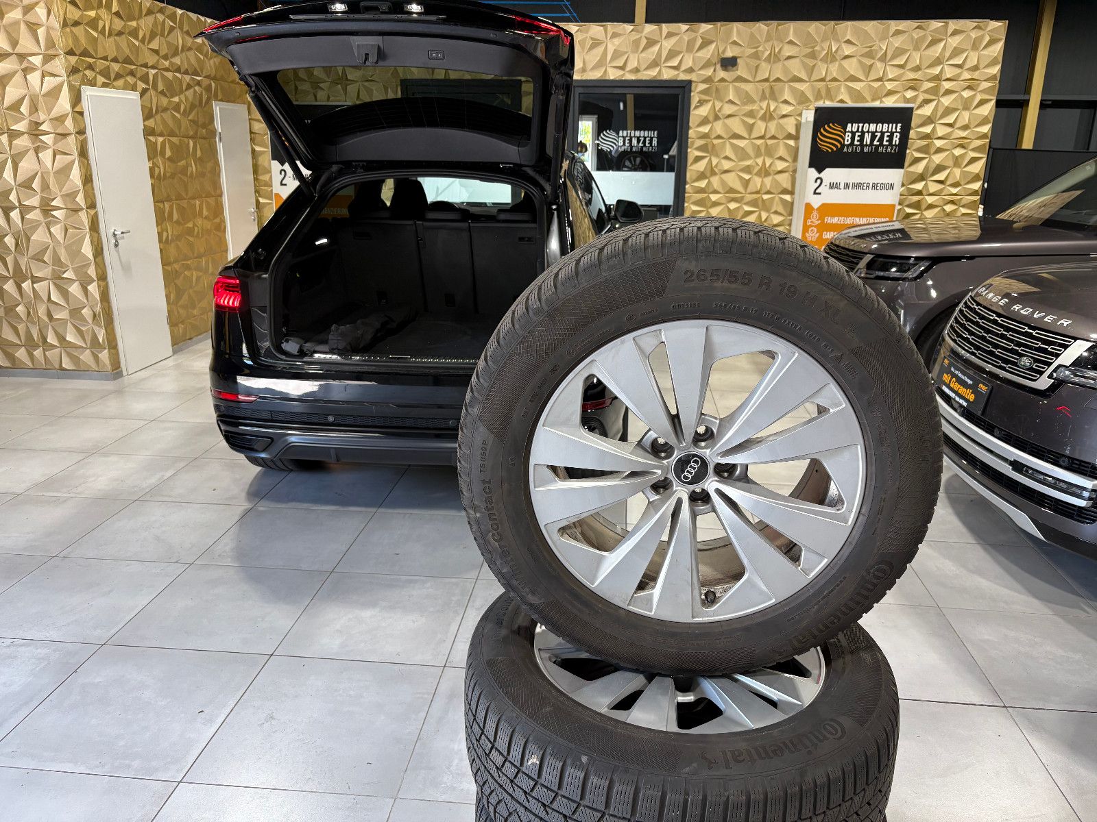 Fahrzeugabbildung Audi Q8 45 TDI quattro/APPLE/8-FACH/MASSAGE/NAVI/KAME