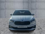 Skoda Fabia 1.0 TSI SELECTION LED+ACC+APP+SHZ+DAB+MFL - Skoda Fabia mit Benzin-Antrieb: Weiß