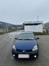 Renault Clio - gebrauchte Renault Clio aus dem Jahr 2002
